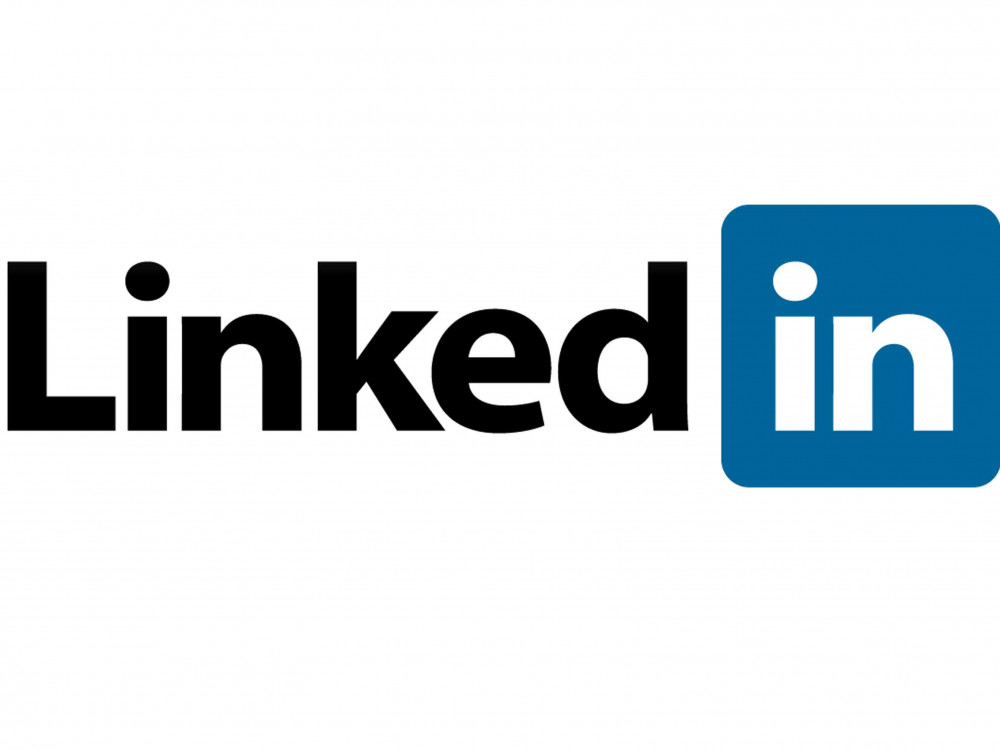 Изображение: Аккаунты Linkedin.com | outlook.com/hotmail.com | пустые